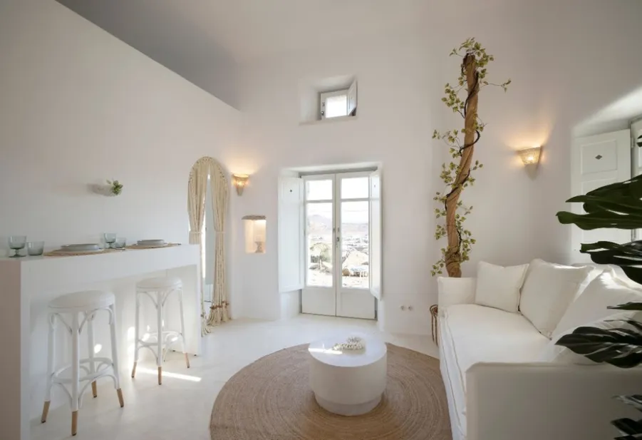 Deluxe Suite with Sea View