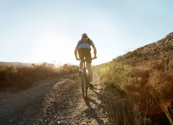 Cycling & E-Bike Tours