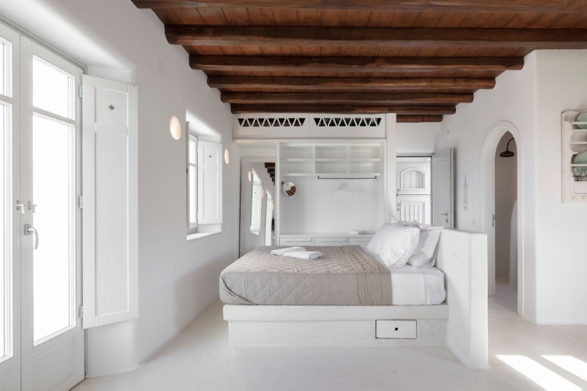 suite to stay in Mykonos with view from bed