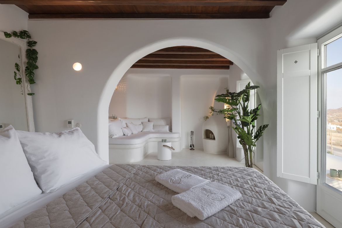 suite to stay in Mykonos with view from bed